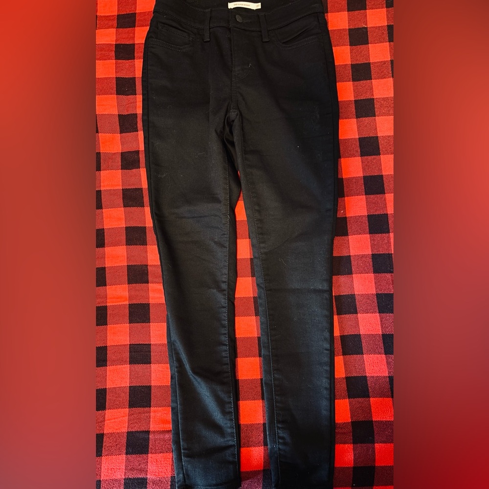 Levi’s Black Skinny Jeans